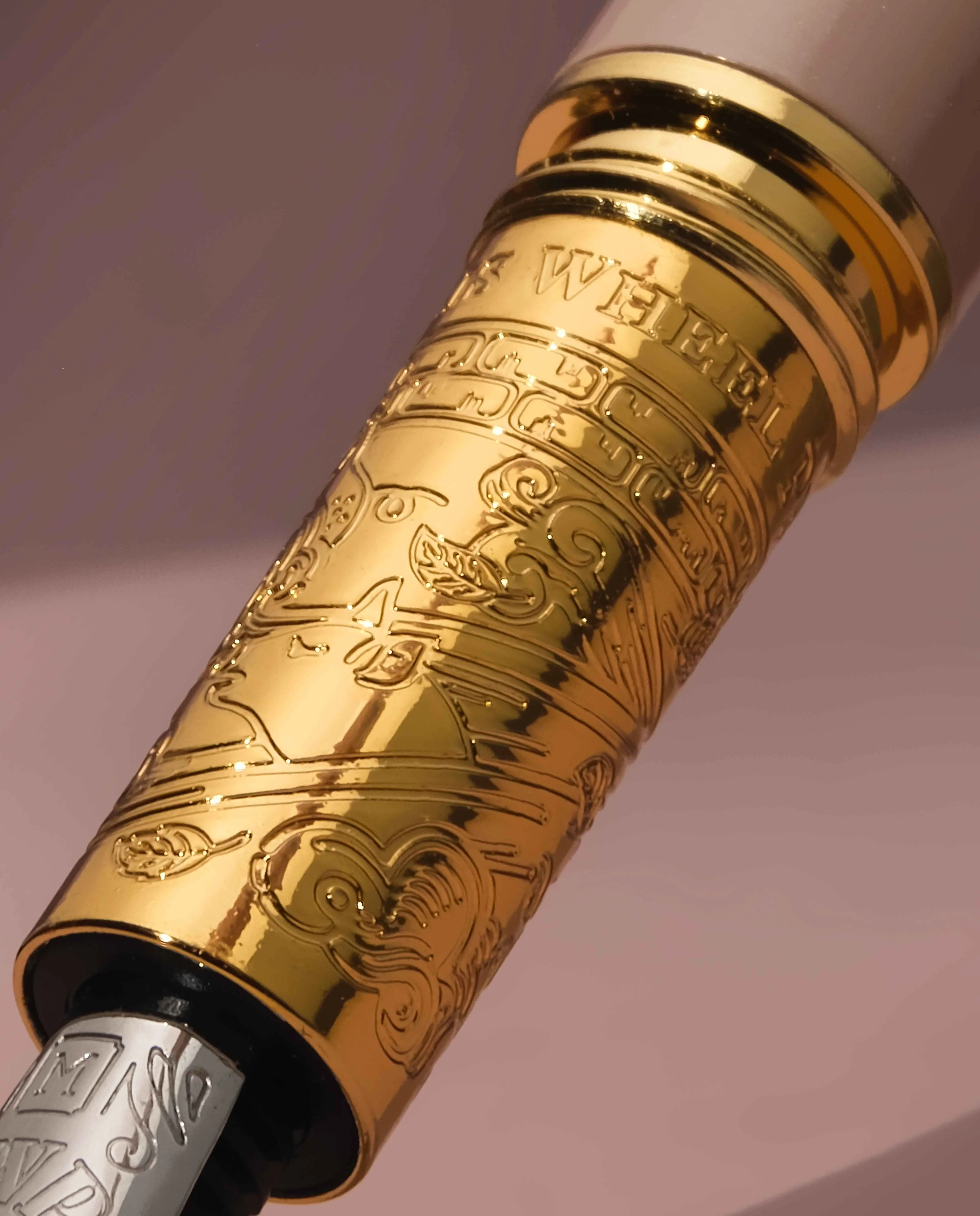 The Bijou Fountain Pen - Huffin Puff Pink - Image 10